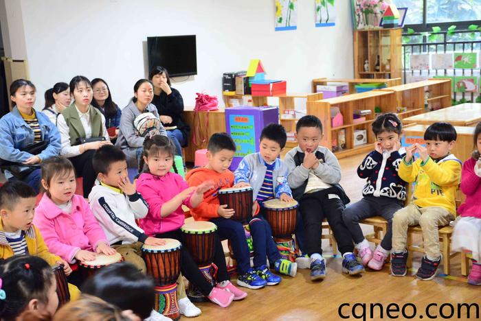 刘祺郁老师-我爱玩音乐-口风琴-电子琴-奥尔夫-节奏乐器课程